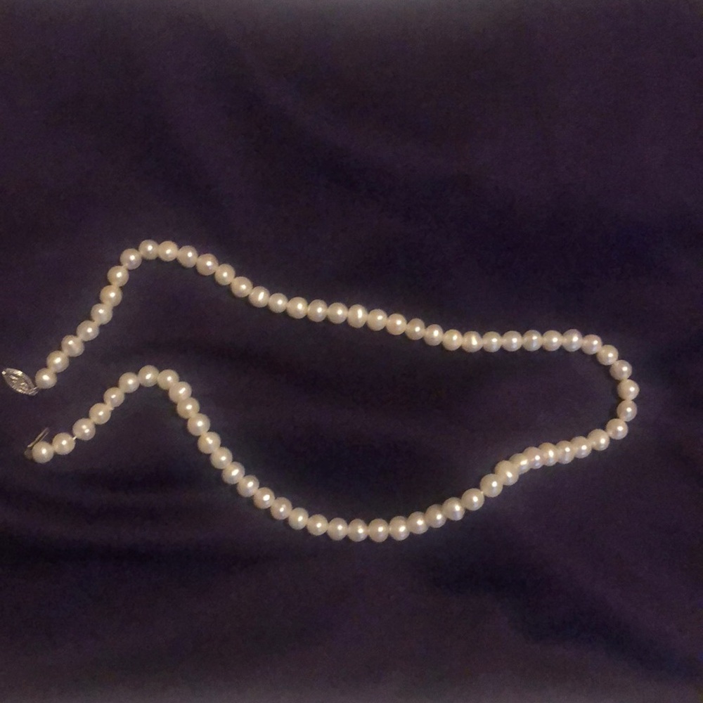Perl Necklace